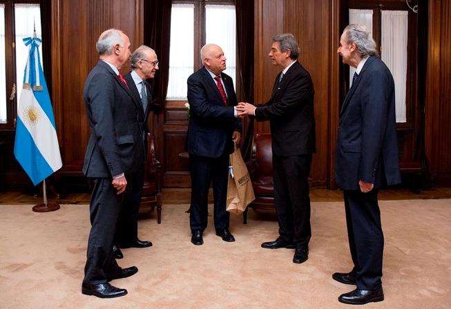 Ricardo Lorenzetti, Carlos Ronsekrantz, Ricardo Pérez Marique, Horacio Rosatti y Juan Carlos Maqueda.