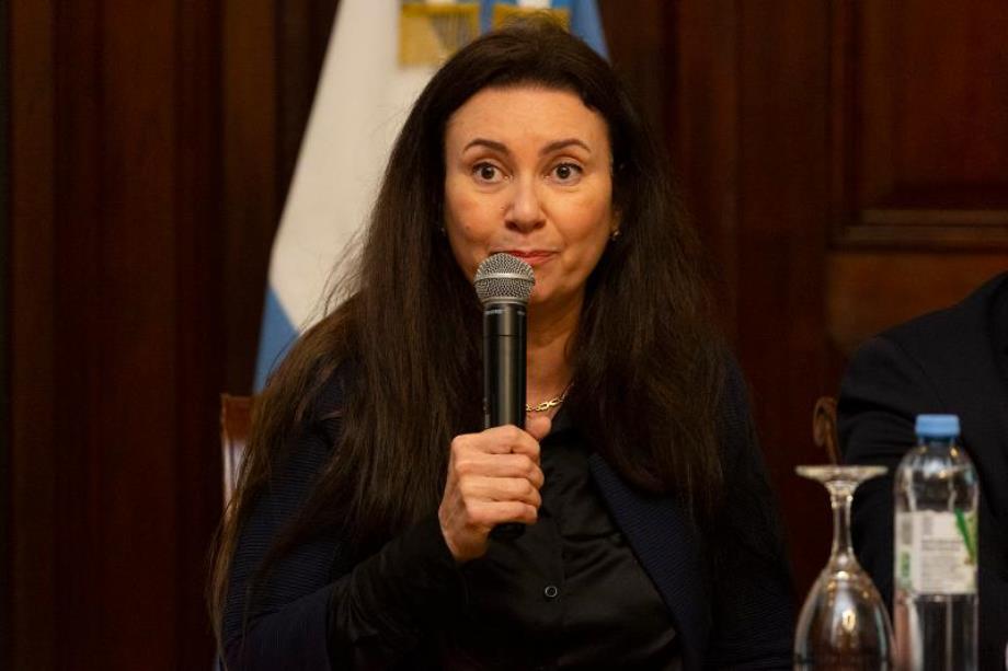 Directora General de Mandamientos, María del Rosario Brinsek.